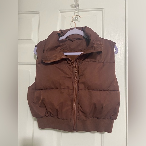 Brown puffer vest - Picture 1 of 2